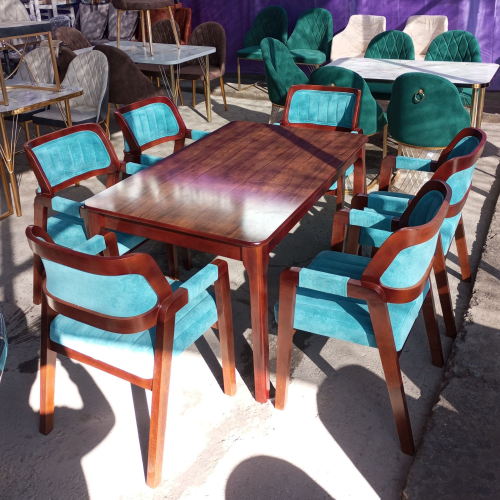 Стол и стул